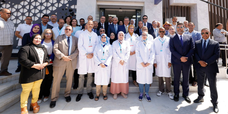 السيد عزيز أخنوش  يقوم بزيارة ميدانية شملت مركزين صحيين حضريين من المستوى الأول، في الحي المحمدي بعمالة أكادير إداوتنان، وفي الدشيرة الجهادية في عمالة إنزكان أيت ملول