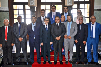 رئيس الحكومة يستقبل رؤساء الغرف الجهوية للتجارة والصناعة والخدمات بالمغرب