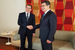 رئيس الحكومة يبحث مع رئيس دولة الهندوراس سبل تطوير العلاقات الثنائية
