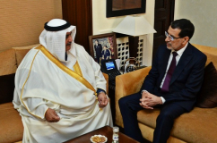 رئيس الحكومة يستقبل وزير الشؤون الخارجية بمملكة البحرين